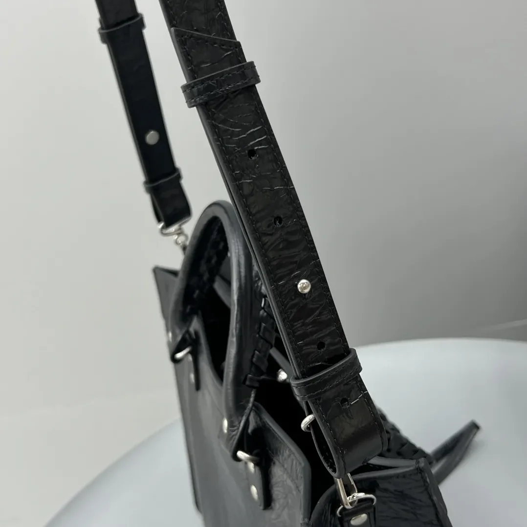 Balenciaga Neo Classic Small Handbag Black /