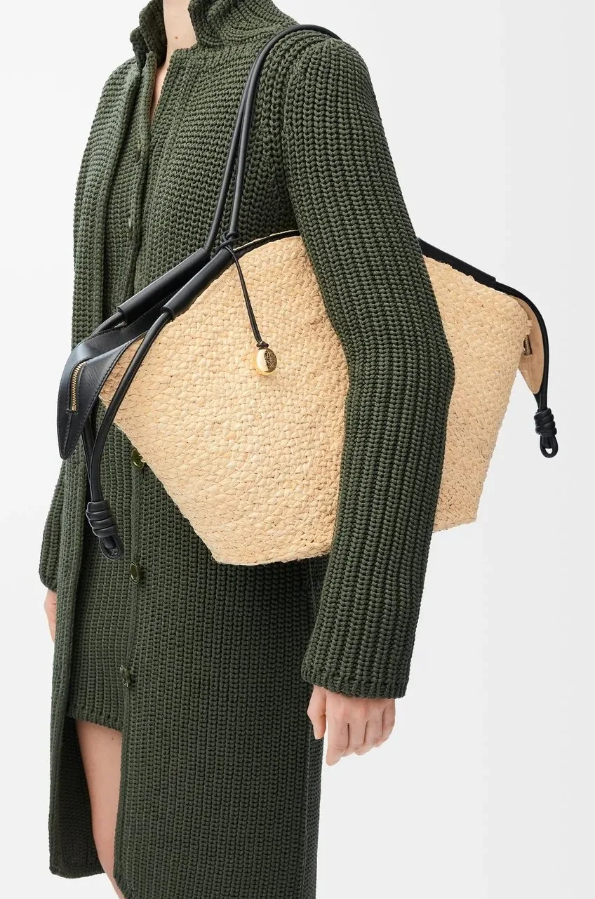 Loewe Large Paseo Basket Raffia Natural / A709G41X06 Loewe Large Paseo Basket Raffia Natural / A709G41X06