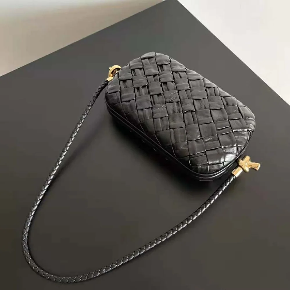 Bottega Veneta Knot Minaudiere On Strap for Women in Black Bottega Veneta Knot Minaudiere On Strap for Women in Black