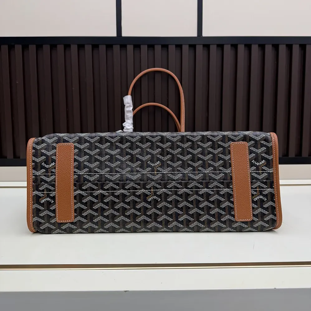 Goyard Hardy Pm Bag for Unisex in Tan Goyard Hardy Pm Bag for Unisex in Tan