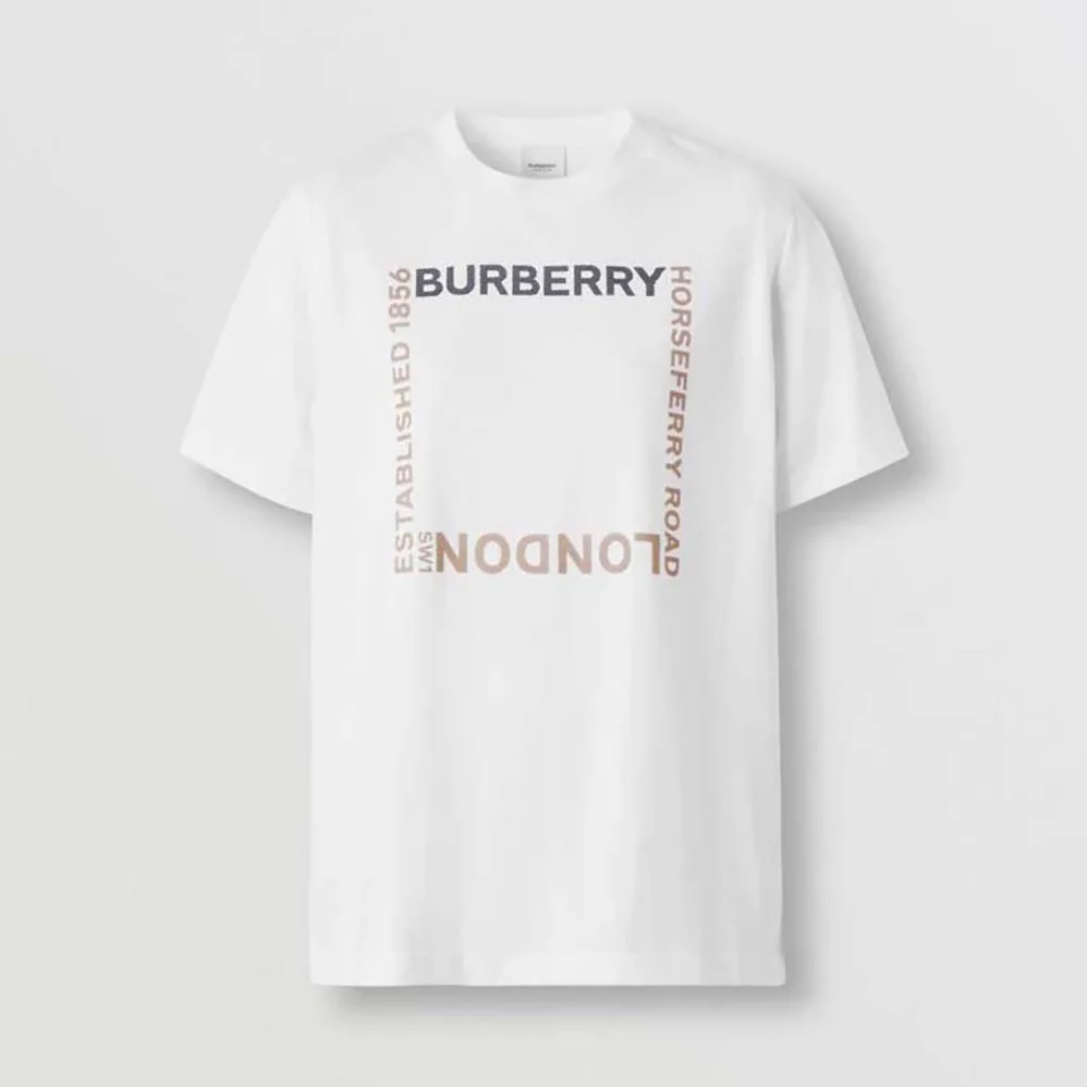 Burberry Horseferry Square Print Cotton T-shirt for Women in White Burberry Horseferry Square Print Cotton T-shirt for Women in White