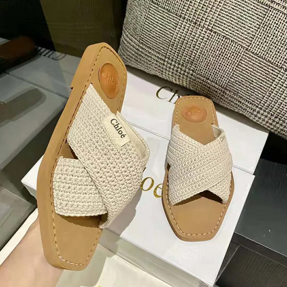Chloe Woody Flat Mule for Women in Beige Chloe Woody Flat Mule for Women in Beige