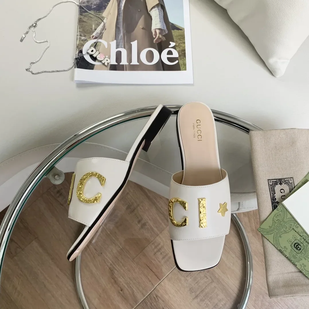 Gucci ‘Gucci' Slide White GG for Women Gucci ‘Gucci' Slide White GG for Women