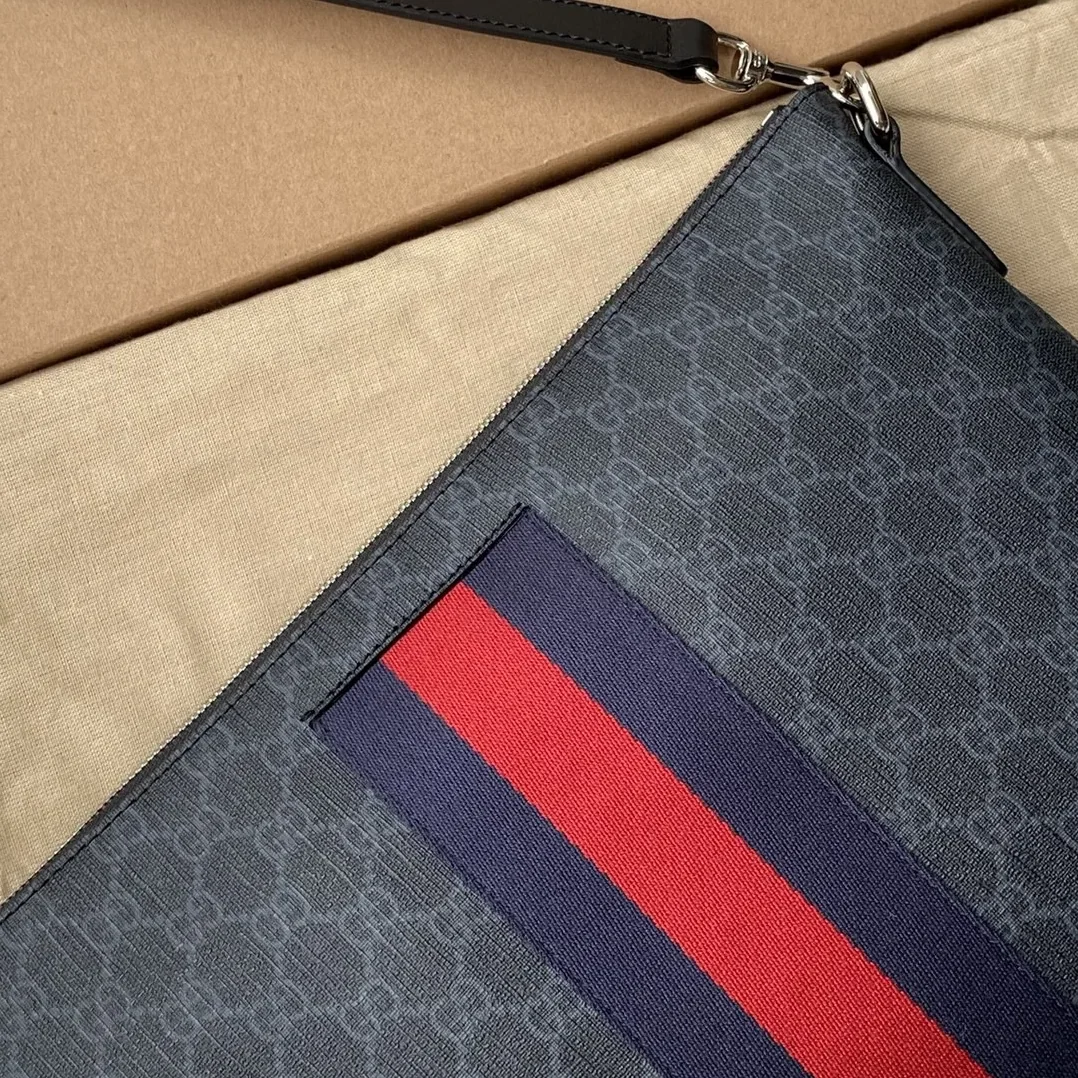 Gucci Black Messenger Black/Grey GG Supreme Canvas Blue And Red Web /