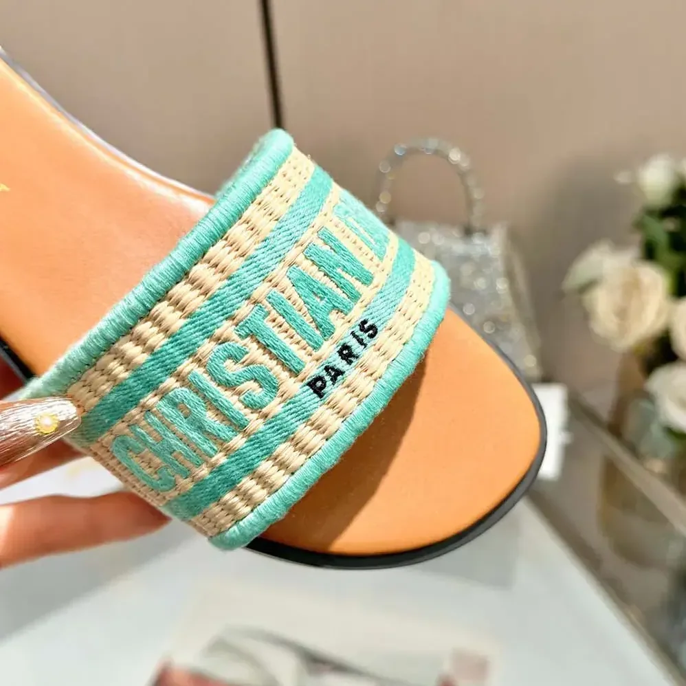 Dior Dioriviera Dway Slide Natural Raffia and Aquamarina Embroidered Cotton for Women
