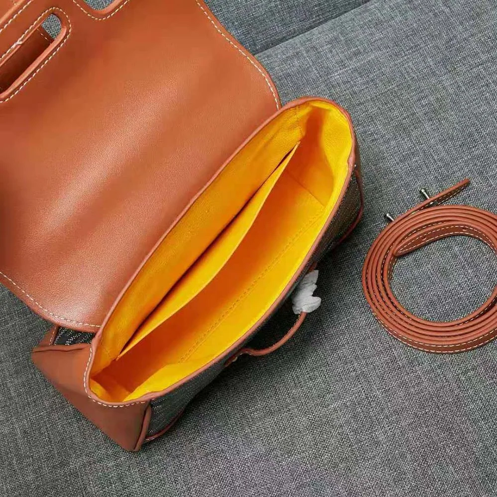 Goyard Sac Saïgon Souple Mini in Toile Goyardine & Chevroches Calfskin for Women in Brown Goyard Sac Saïgon Souple Mini in Toile Goyardine & Chevroches Calfskin for Women in Brown