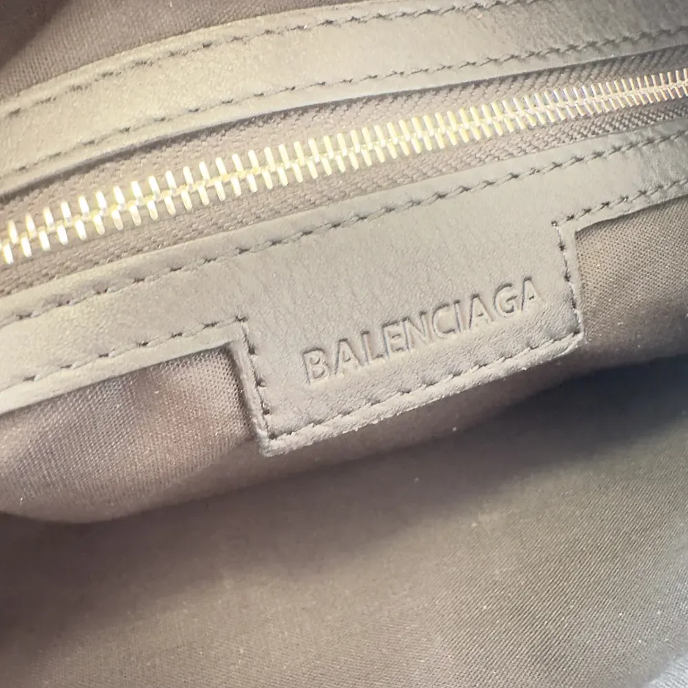 Balenciaga Le City First Bag In Silver Metallized Arena Lambskin for Women Balenciaga Le City First Bag In Silver Metallized Arena Lambskin for Women
