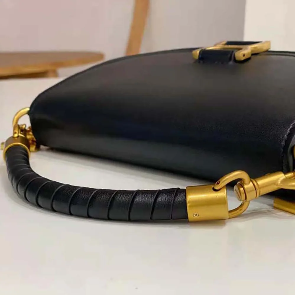 Chloé Marcie Chain Flap Bag for Women in Black Chloé Marcie Chain Flap Bag for Women in Black