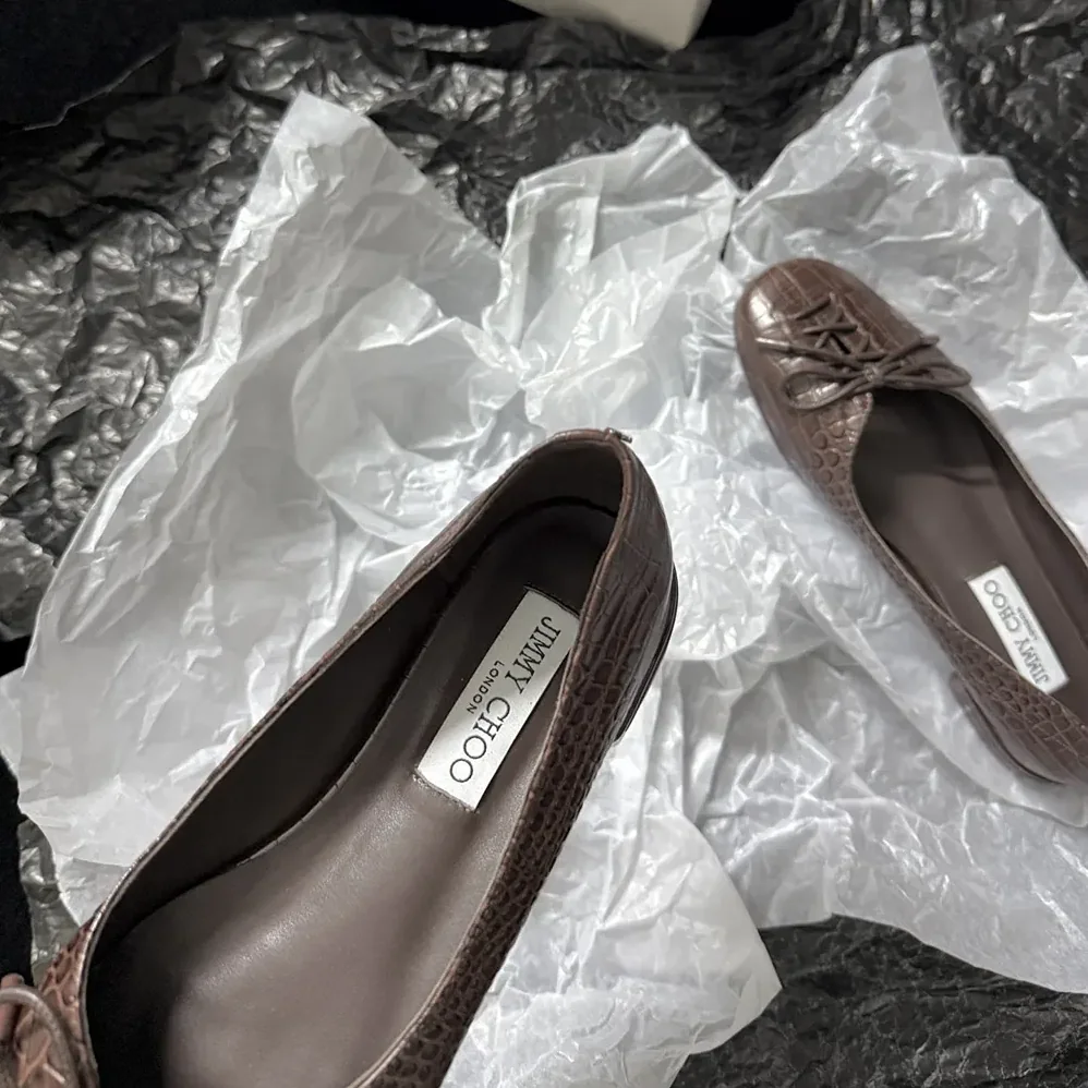 Jimmy Choo Scarlett Ballerina Chocolate Croc Embossed Leather Ballerina Flats for Women Jimmy Choo Scarlett Ballerina Chocolate Croc Embossed Leather Ballerina Flats for Women