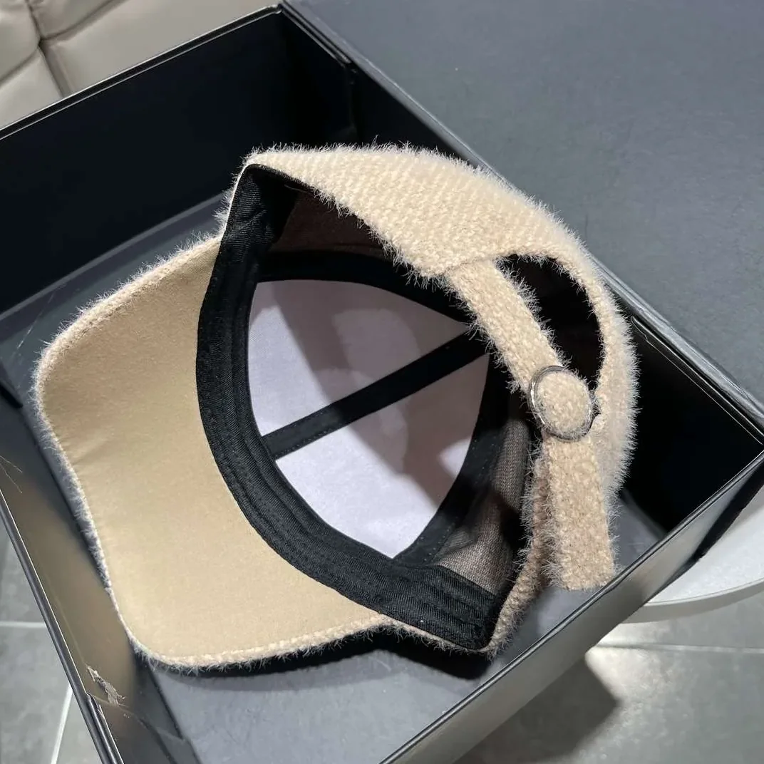 Louis Vuitton Corduroy Cap Beige Louis Vuitton Corduroy Cap Beige