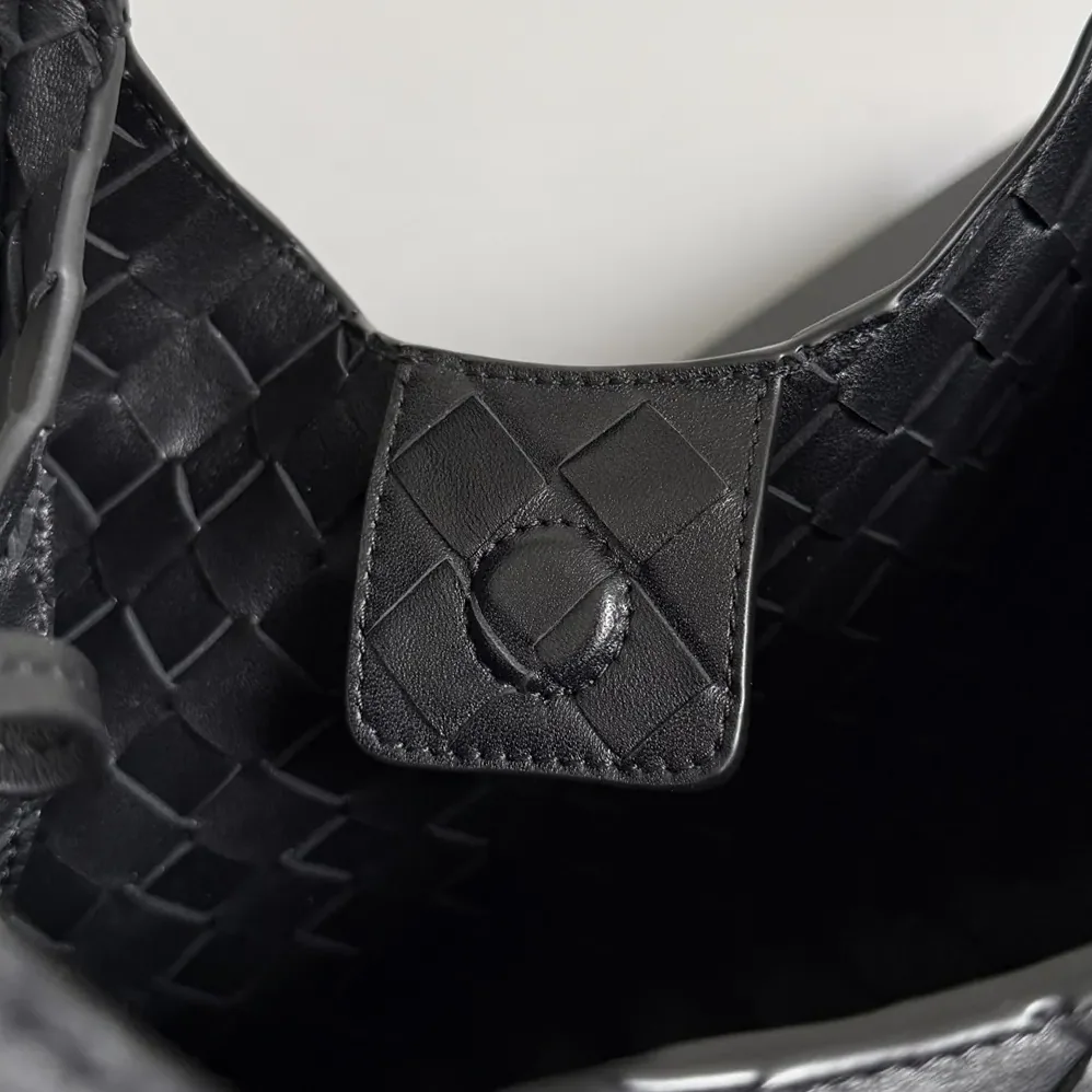 Bottega Veneta Small Campana for Women in Black