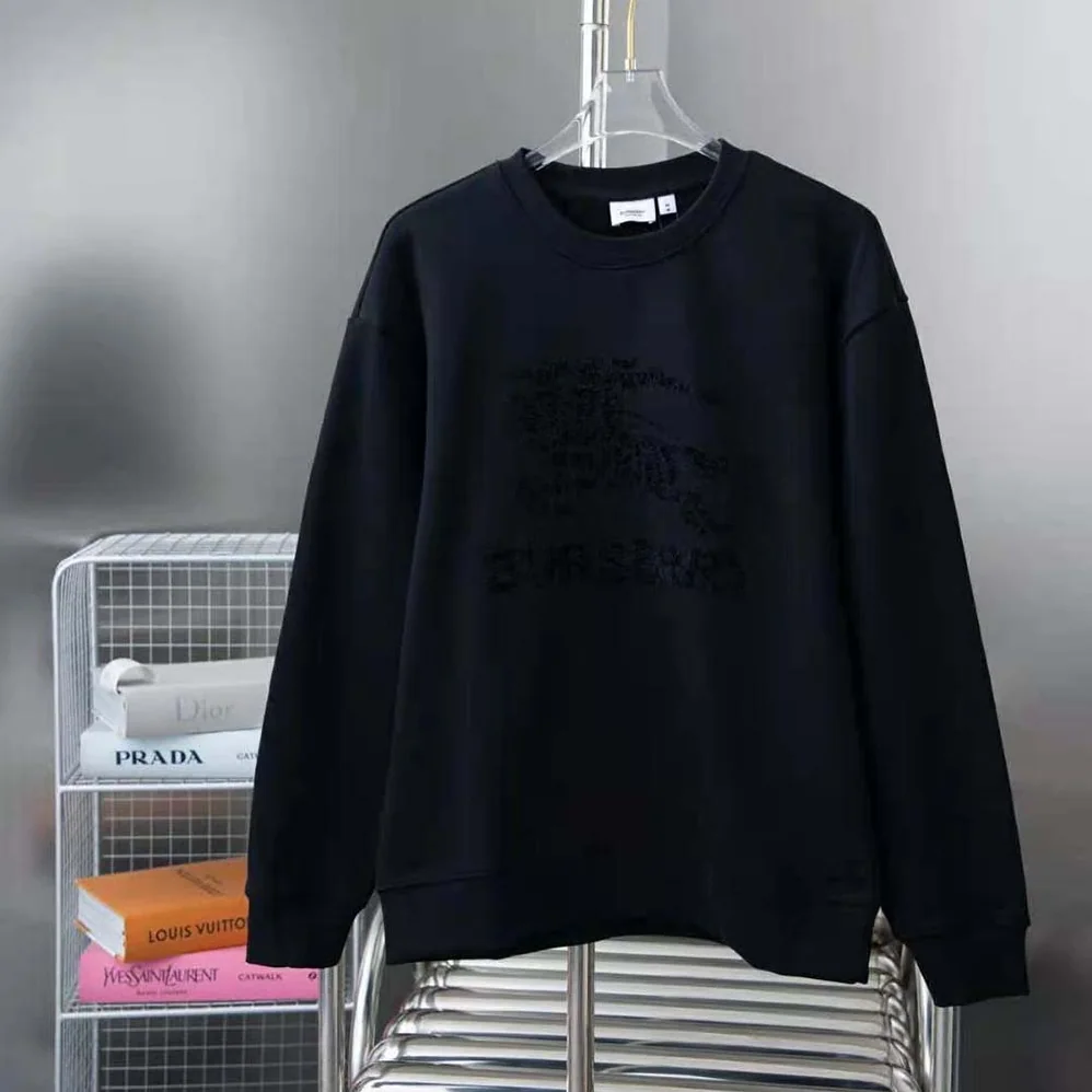 Burberry EKD Motif Cotton Sweatshirt for Men in Black Burberry EKD Motif Cotton Sweatshirt for Men in Black