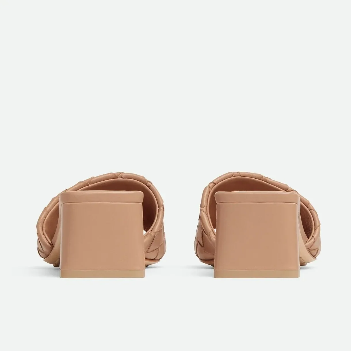 Bottega Veneta Parco Mule Mid Heel Cipria Bottega Veneta Parco Mule Mid Heel Cipria