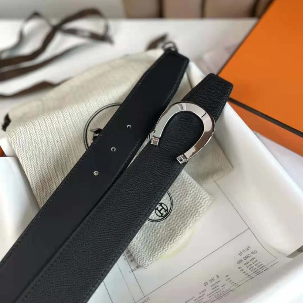 Hermes Luck Belt Buckle & Reversible Leather Strap 38 mm for Men in Black