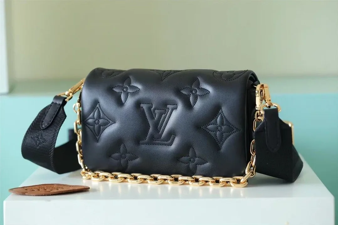 Louis Vuitton Wallet On Strap Bubblegram Monogram In Wallets and Small Leather Goods / LV Louis Vuitton Wallet On Strap Bubblegram Monogram In Wallets and Small Leather Goods / LV