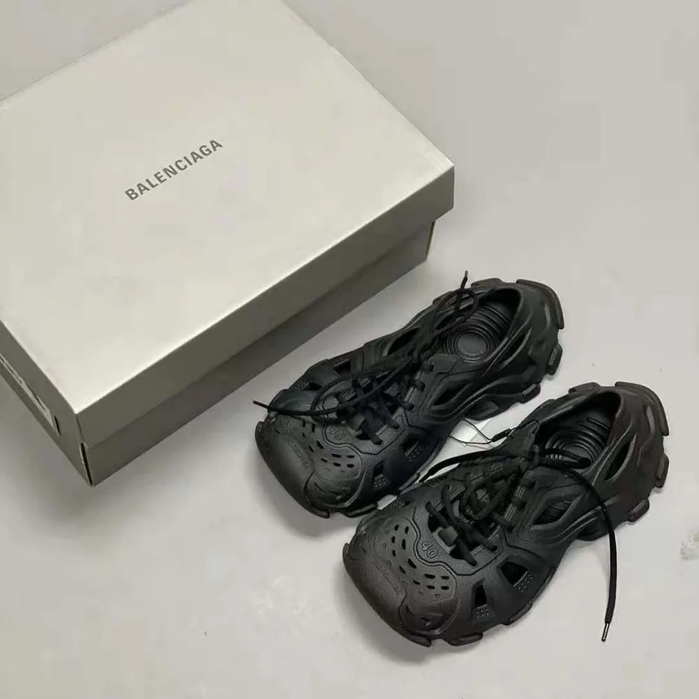 Balenciaga HD Lace for Unisex in up Sneaker in Black Balenciaga HD Lace for Unisex in up Sneaker in Black