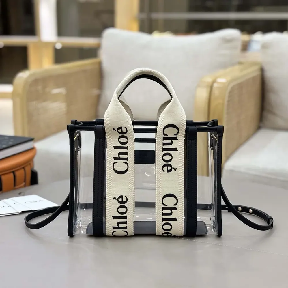 Chloe Small Woody Tote Bag In Jelly & Leather for Women in Black Chloe Small Woody Tote Bag In Jelly & Leather for Women in Black