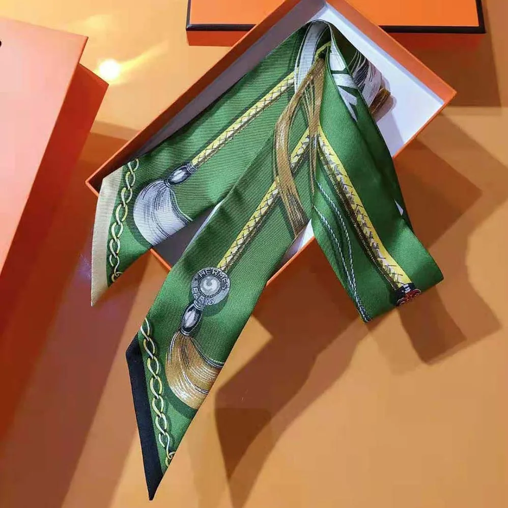 Hermes Cavalcades Twilly for Women in Green Hermes Cavalcades Twilly for Women in Green