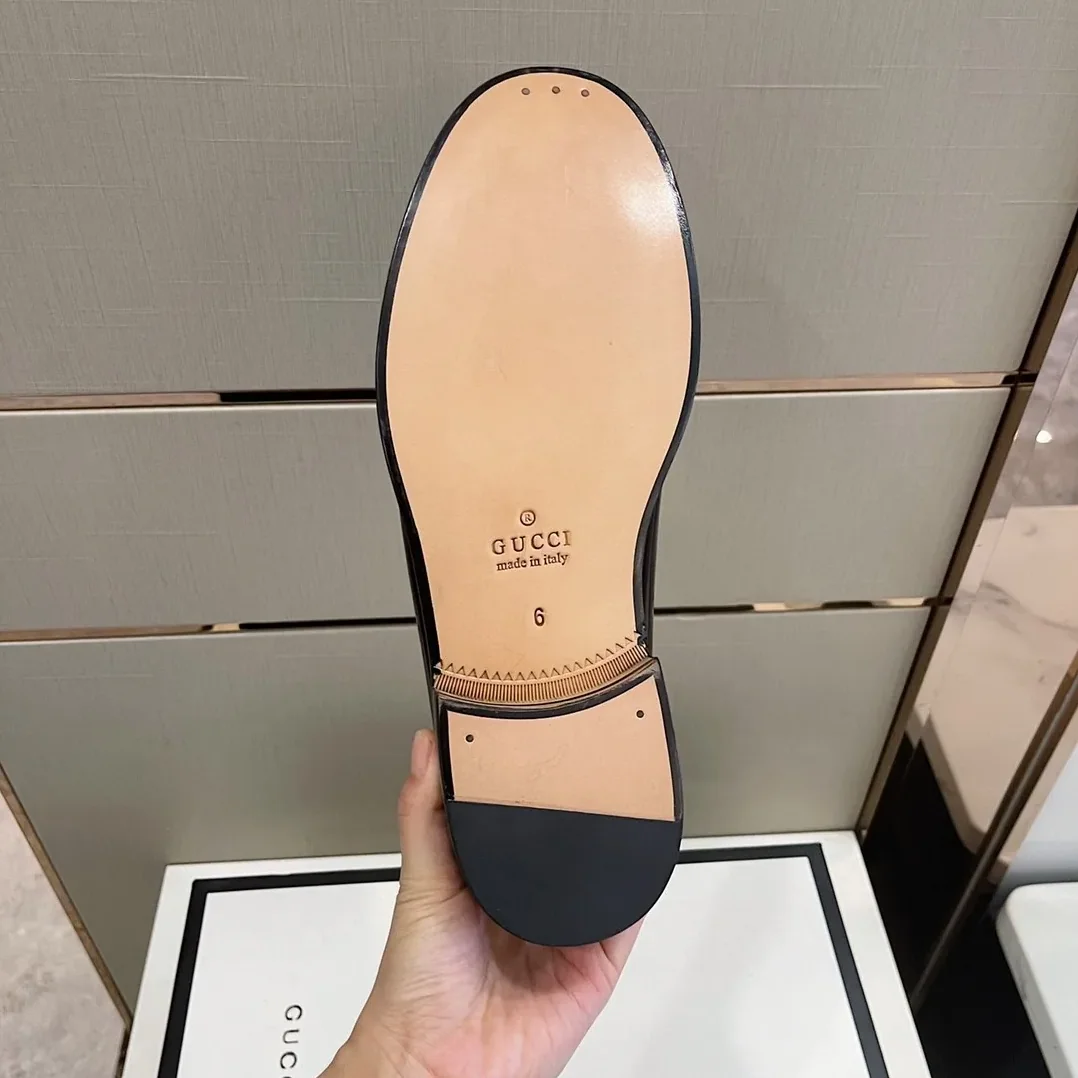 Gucci GG Loafers Horsebit With Tassel Black And Beige for Men Gucci GG Loafers Horsebit With Tassel Black And Beige for Men