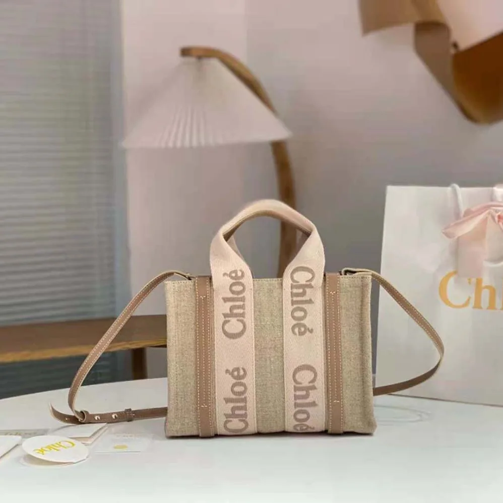 Chloe Small Woody Tote Bag for Women in Beige Chloe Small Woody Tote Bag for Women in Beige