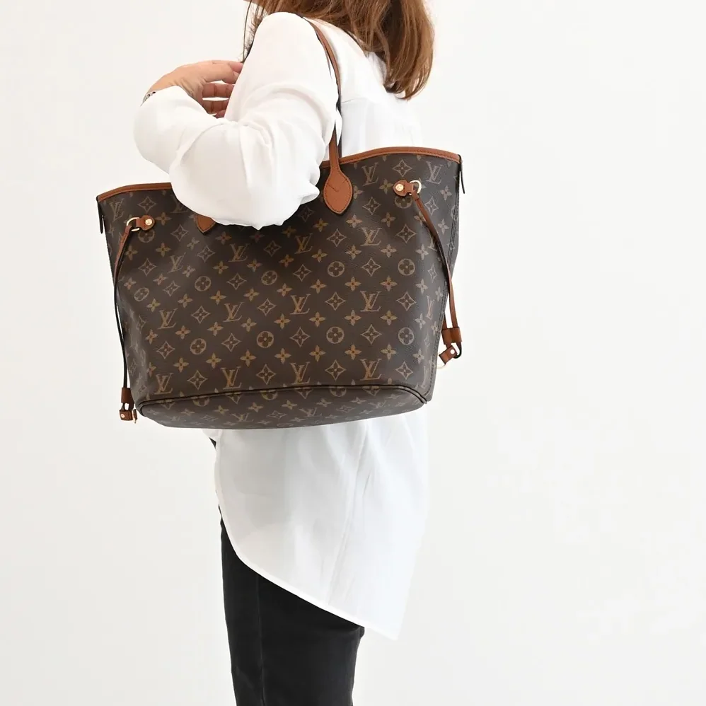 Louis Vuitton Neverfull Inside Out MM Tote Bag in Tan Gold Hardware Louis Vuitton Neverfull Inside Out MM Tote Bag in Tan Gold Hardware