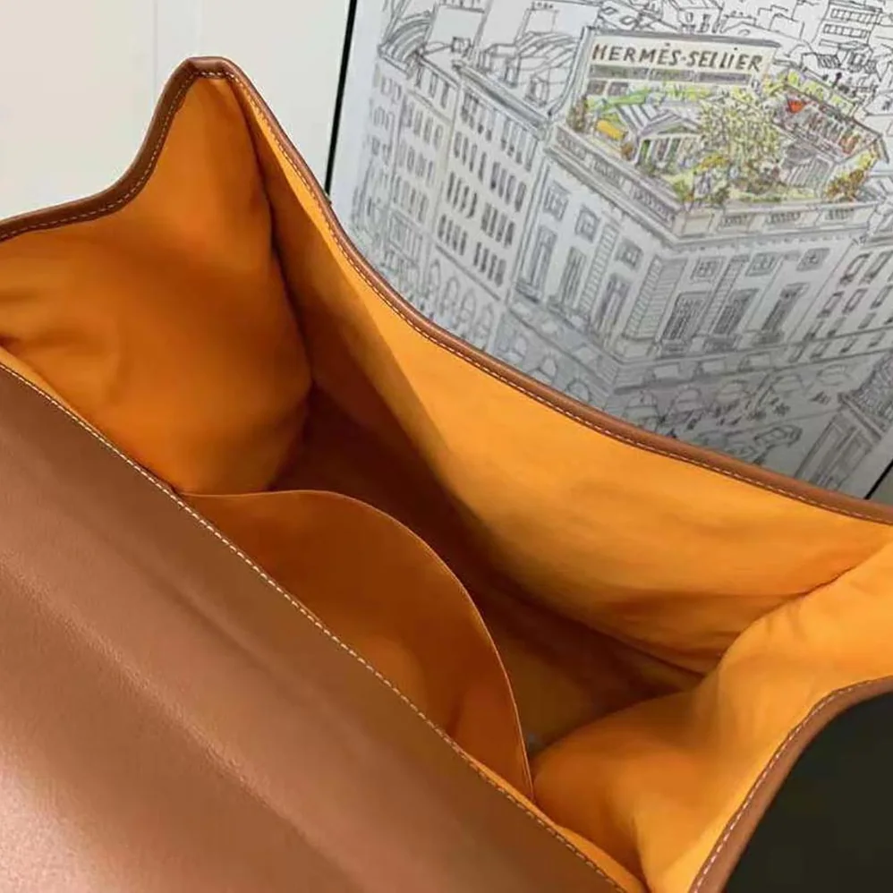 Goyard Saint Léger Backpack in Goyardine Canvas & Chevroches Calfskin for Women in Brown Goyard Saint Léger Backpack in Goyardine Canvas & Chevroches Calfskin for Women in Brown