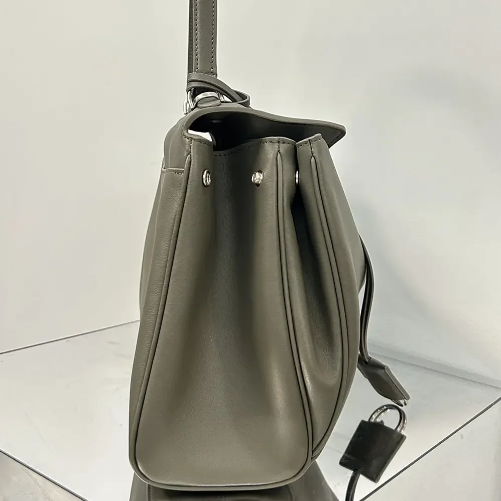 Balenciaga Rodeo Handbag Medium In Khaki Smooth Calfskin Aged for Women in Silver Hardware Balenciaga Rodeo Handbag Medium In Khaki Smooth Calfskin Aged for Women in Silver Hardware