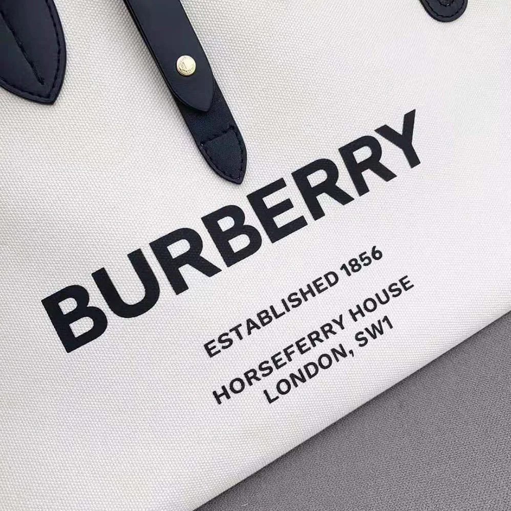 Burberry The Medium Soft Cotton Canvas Belt Bag for Women in White