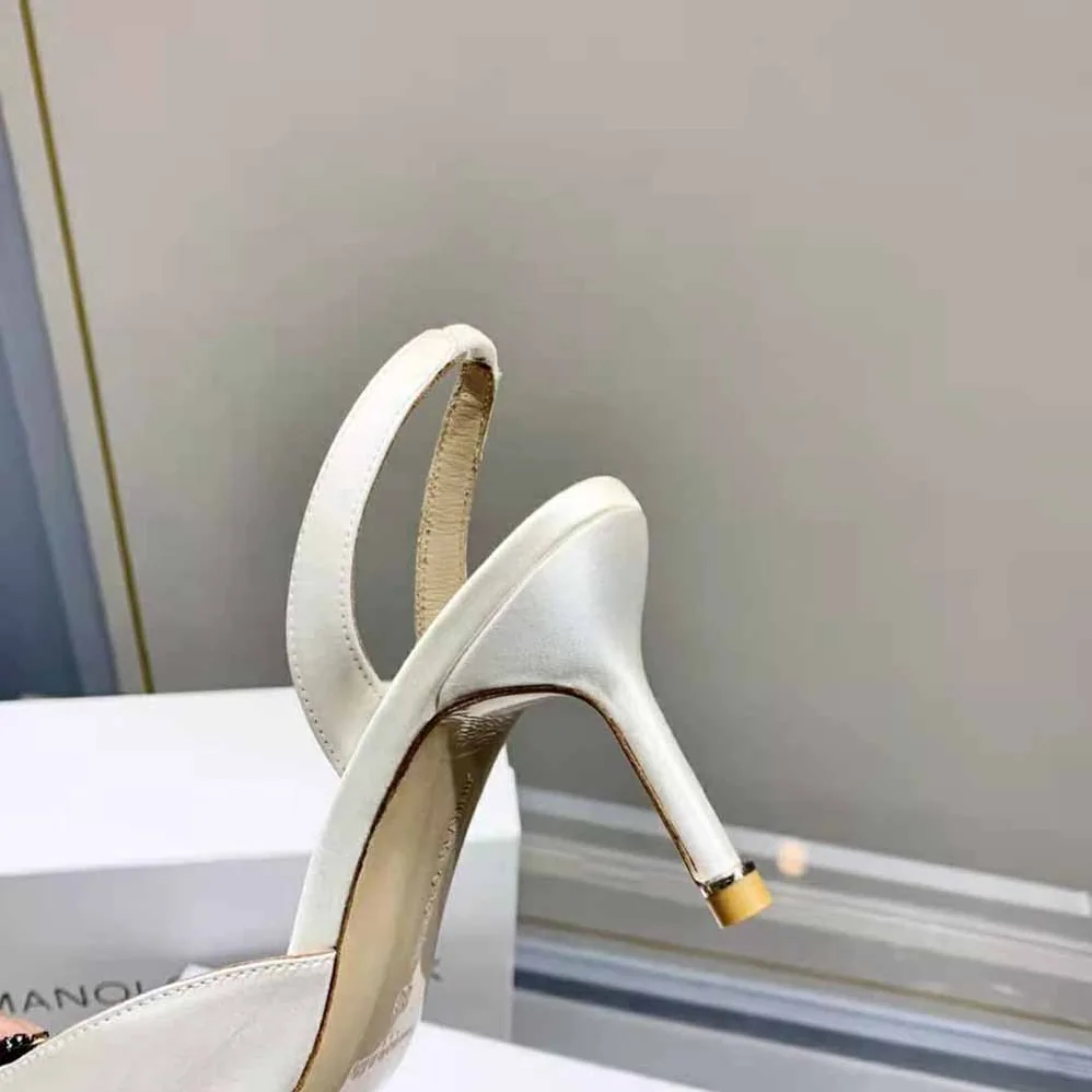 Manolo Blahnik Cream Satin Jewel Buckle Slingback Pumps for Women Manolo Blahnik Cream Satin Jewel Buckle Slingback Pumps for Women