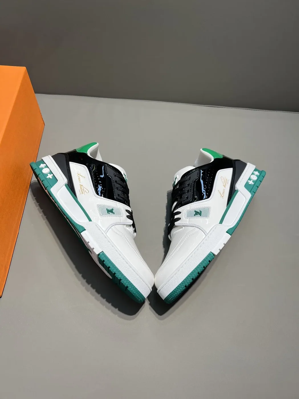 Louis Vuitton Trainer Sneaker White in Black Virgil Abloh Louis Vuitton Trainer Sneaker White in Black Virgil Abloh