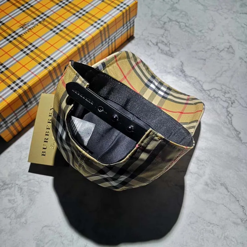 Burberry Rainbow Vintage Check Baseball Cap for Unisex