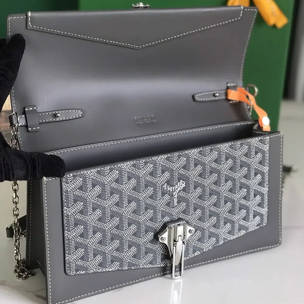 Goyard Duchesse Marie Caroline Bag for Unisex in Grey Goyard Duchesse Marie Caroline Bag for Unisex in Grey