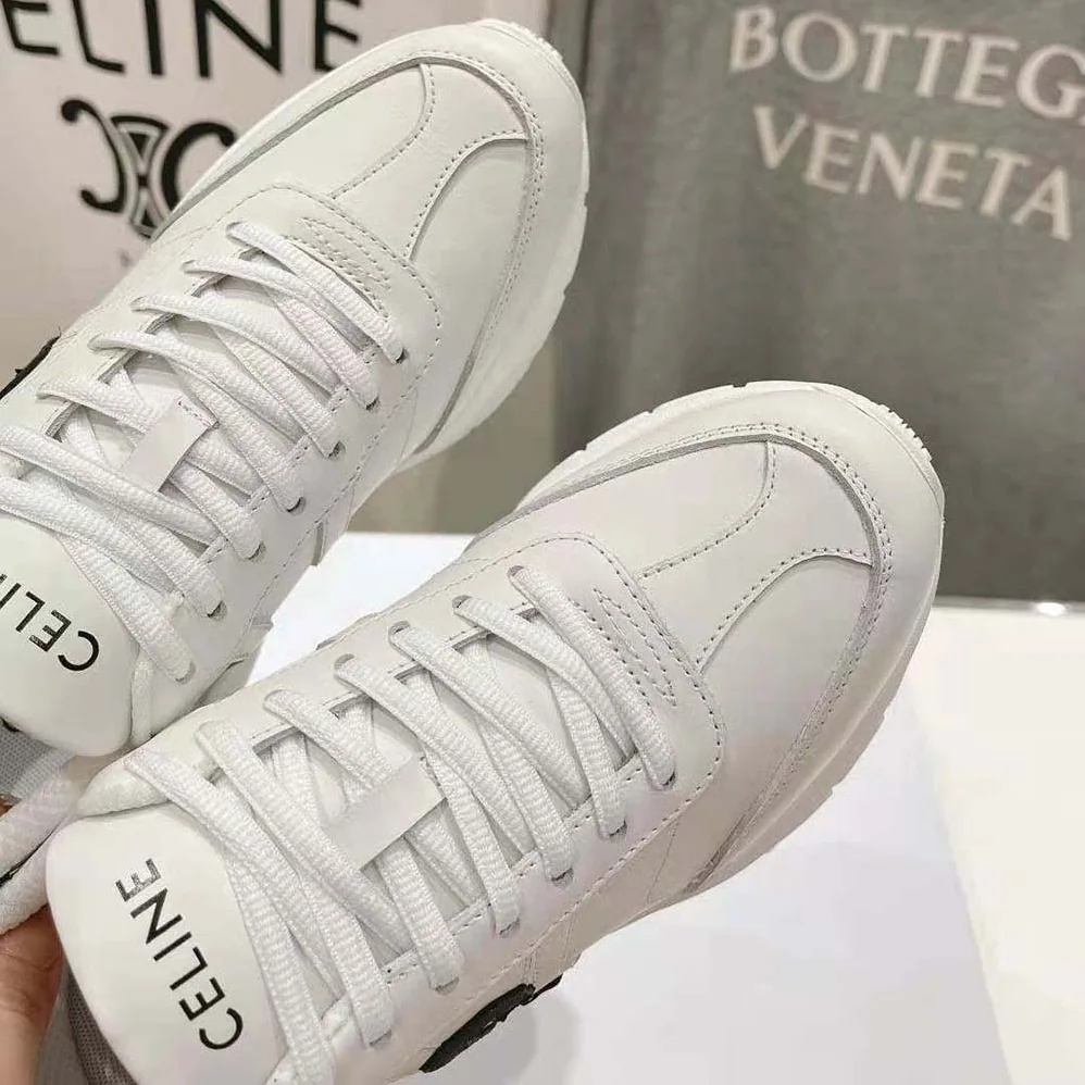Celine Runner Cr-02 Low Lace-up Sneaker in Calfskin for Unisex in Black