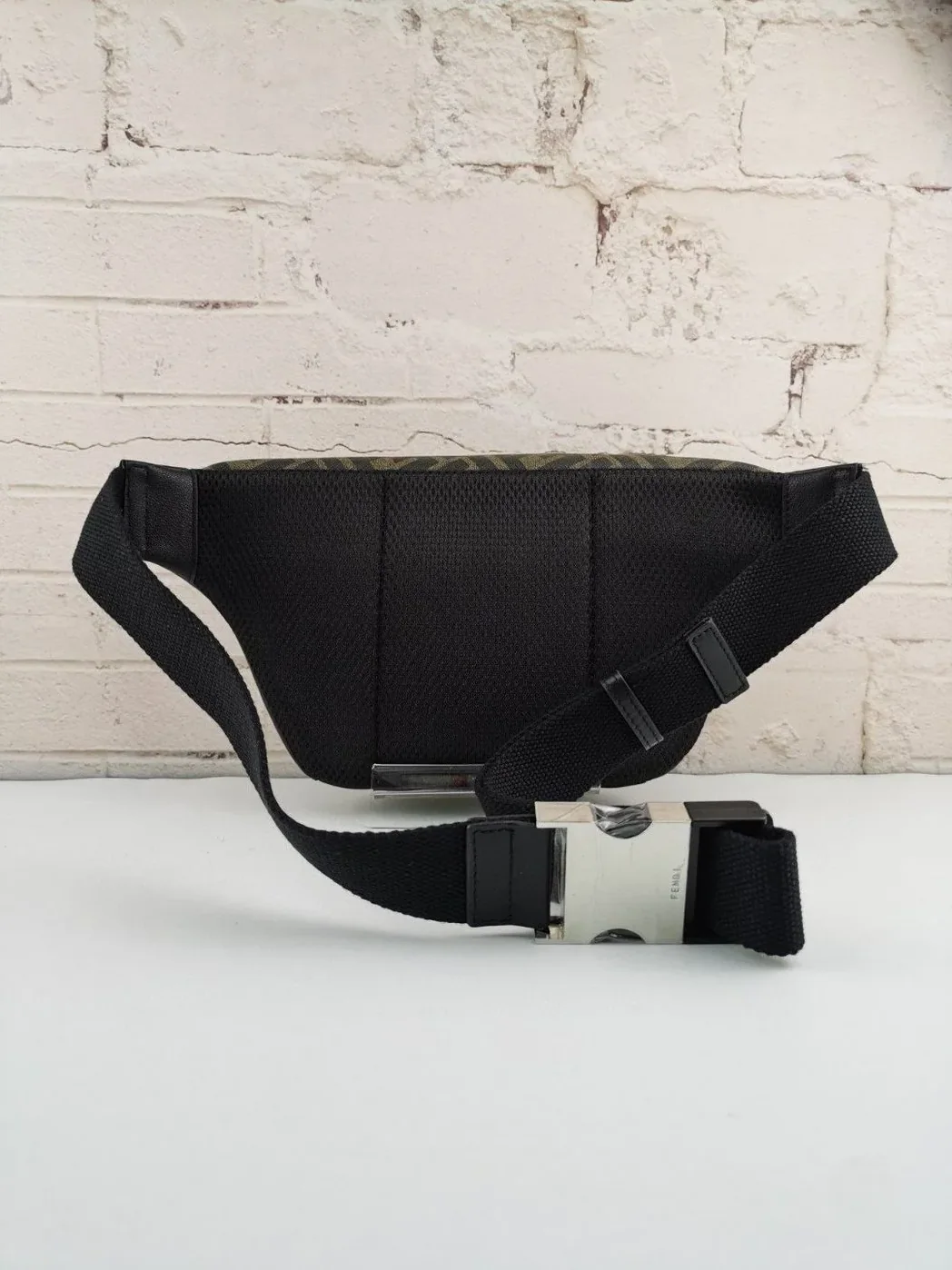 Fendi Belt Bag Khaki in Brown Fendi Belt Bag Khaki in Brown