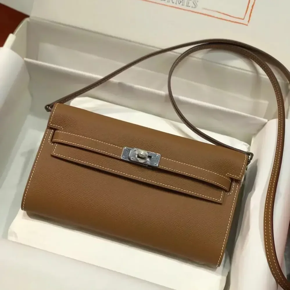 Hermes Kelly To Go in Epsom Leather for Women in Brown/Silver