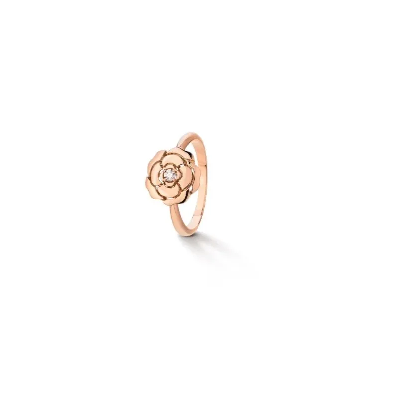 Chanel Extrait De Camélia Ring Rose Gold Chanel Extrait De Camélia Ring Rose Gold