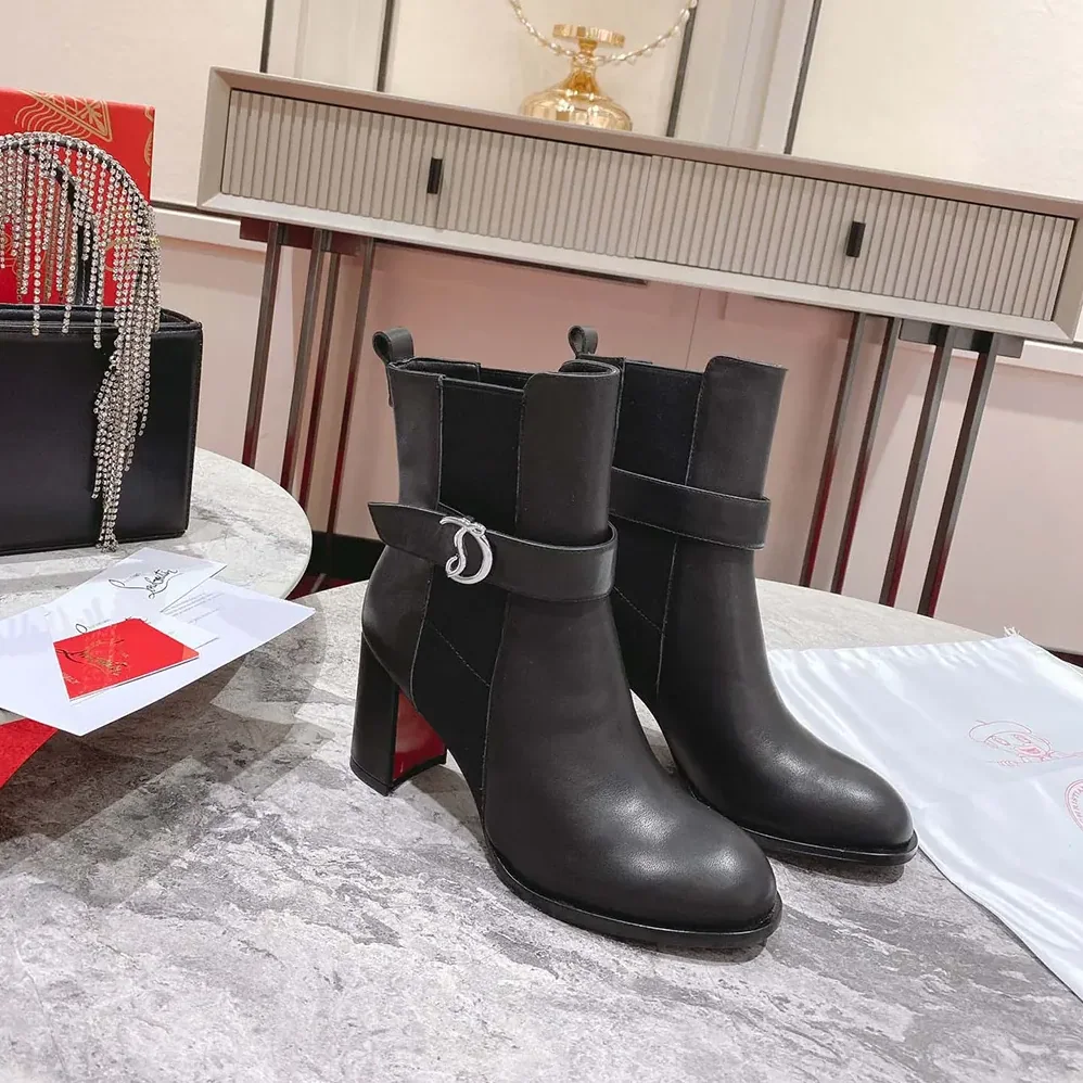 Christian Louboutin CL Chelsea Lug 100 mm Low Boots Calf Leather for Women in Black