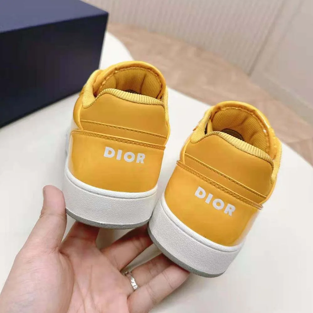 Dior B27 Low-top Sneaker Yellow Patent Calfskin and Dior Oblique Gravity Leather for Men Dior B27 Low-top Sneaker Yellow Patent Calfskin and Dior Oblique Gravity Leather for Men