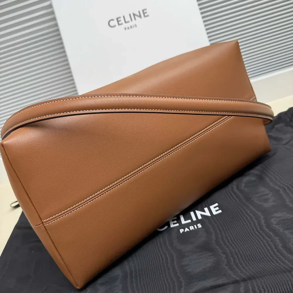 Celine Doctor'S Pouch in Supple Natural Calfskin for Women in Brown