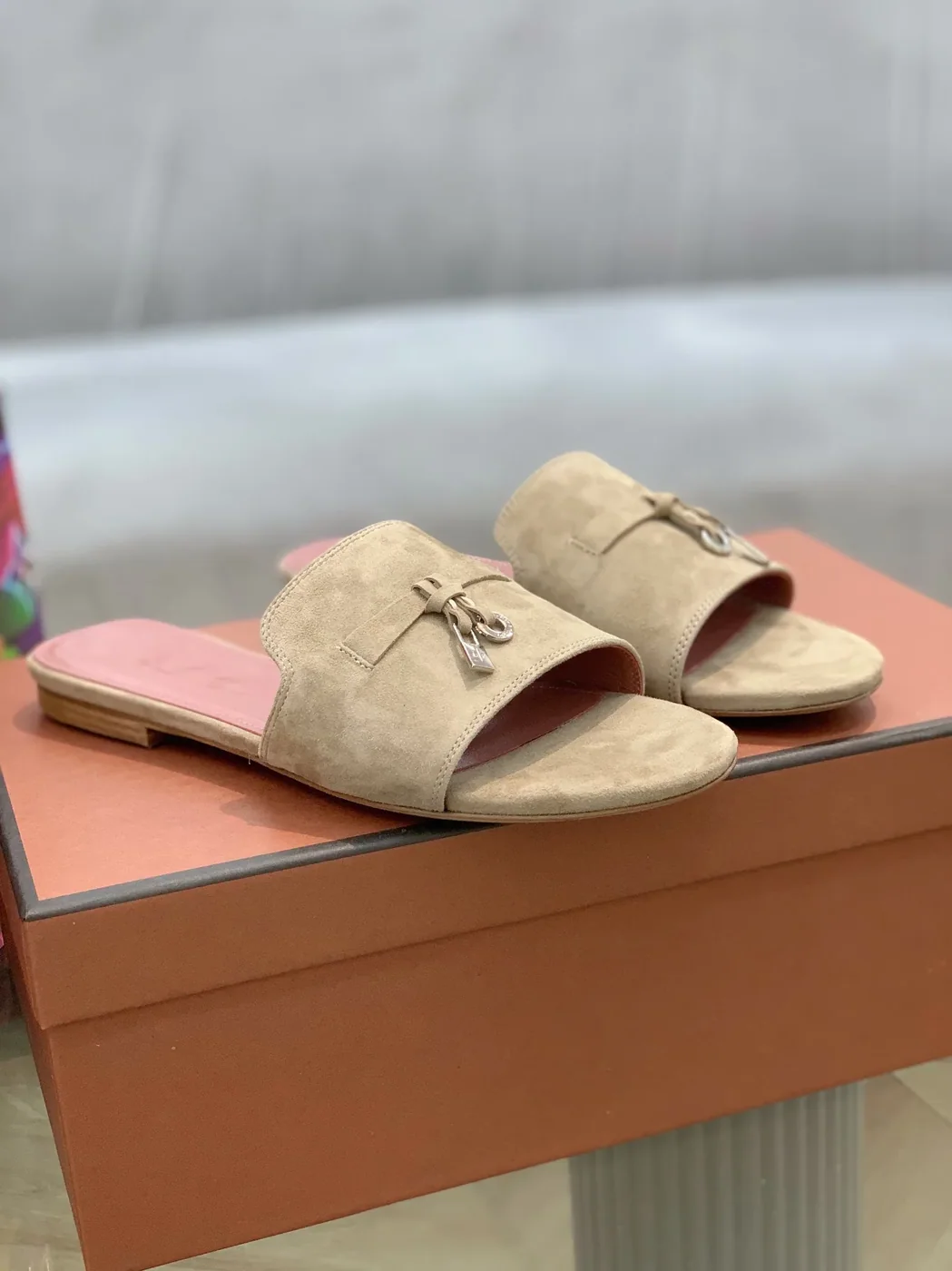 Loro Piana Summer Charms Sandal Egyptian Rock - FAI5580 D02I Loro Piana Summer Charms Sandal Egyptian Rock - FAI5580 D02I