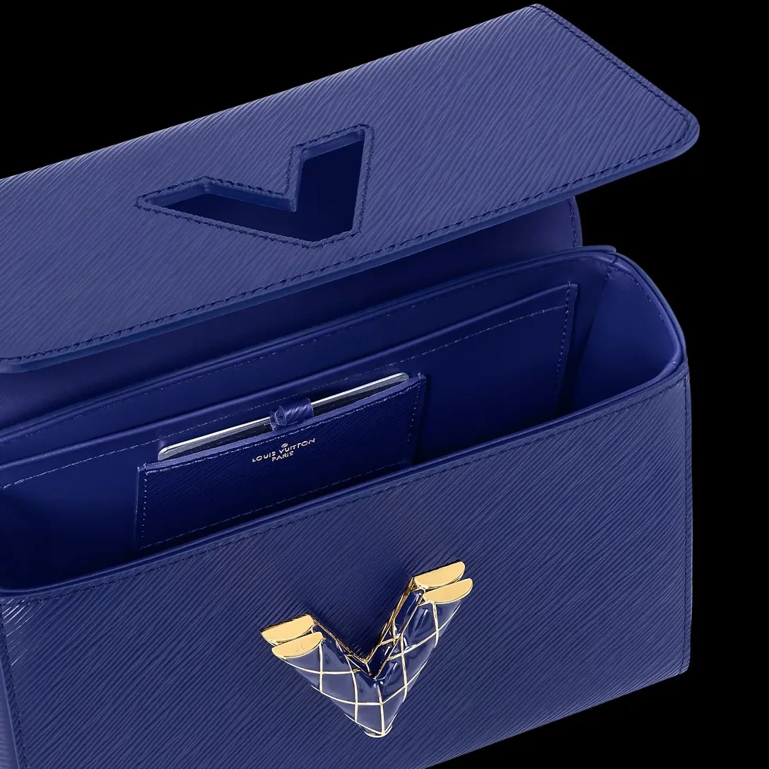 Louis Vuitton Twist MM Bag Blue - / 9 Inches Louis Vuitton Twist MM Bag Blue - / 9 Inches