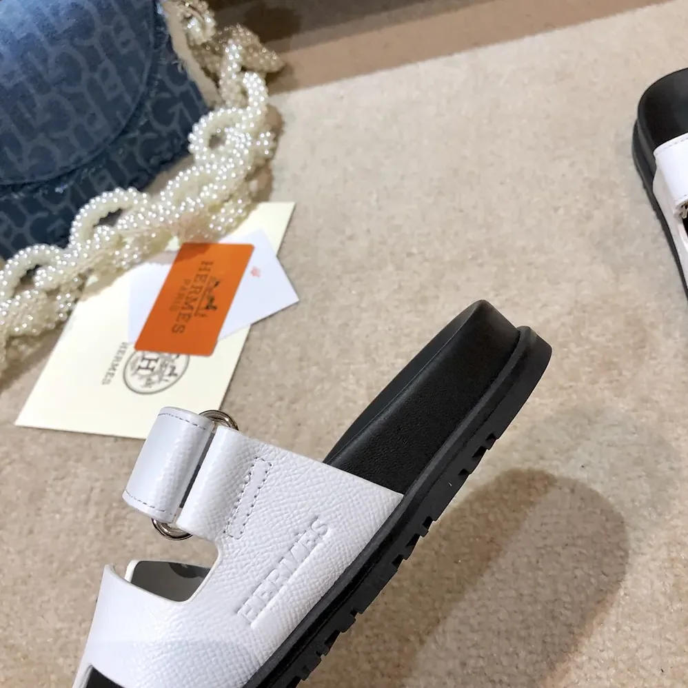 Hermes Chypre Sandal-White H222100Zv90380 for Unisex Hermes Chypre Sandal-White H222100Zv90380 for Unisex