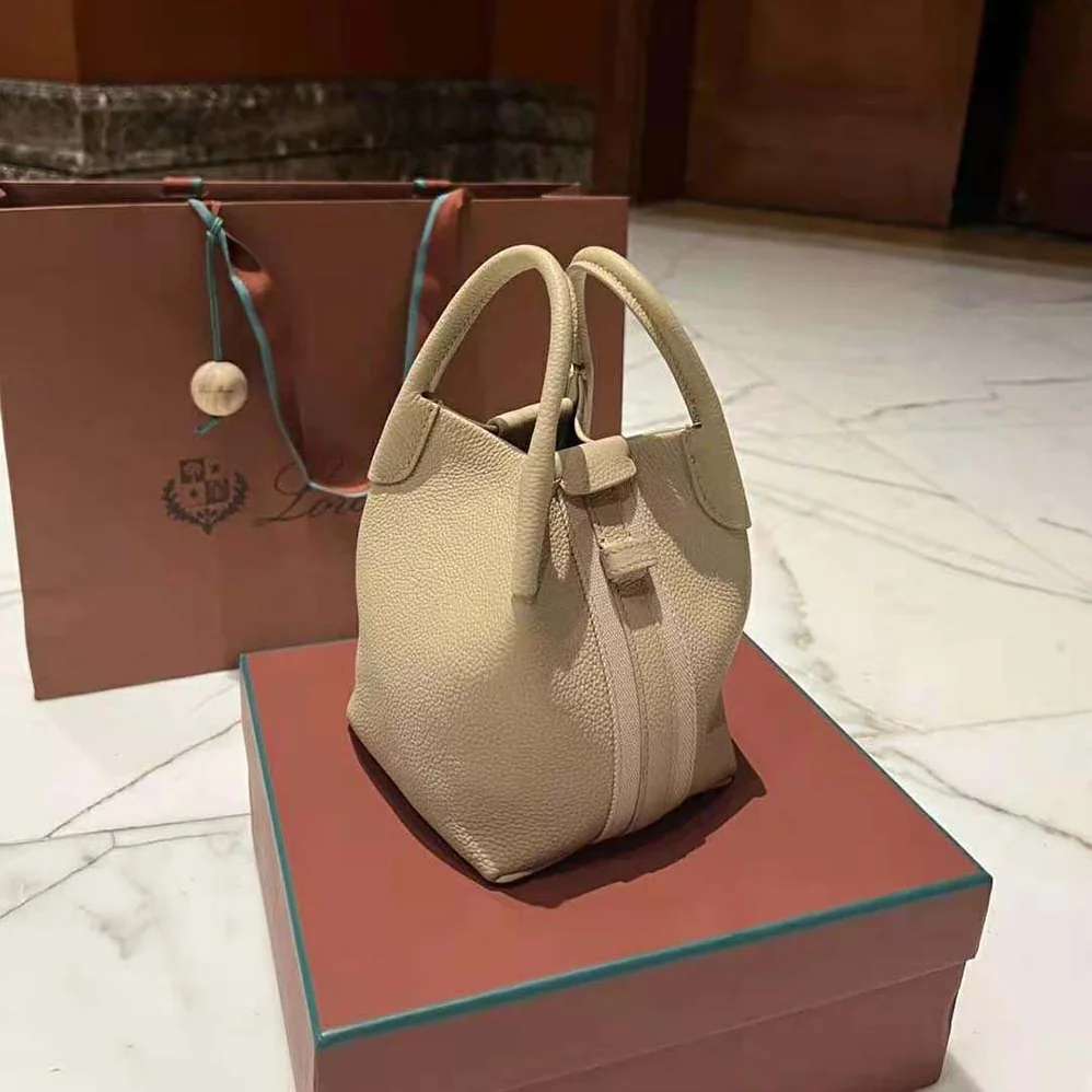 Loro Piana Micro Bale Bag in Calfskin Leather for Women in Beige Loro Piana Micro Bale Bag in Calfskin Leather for Women in Beige