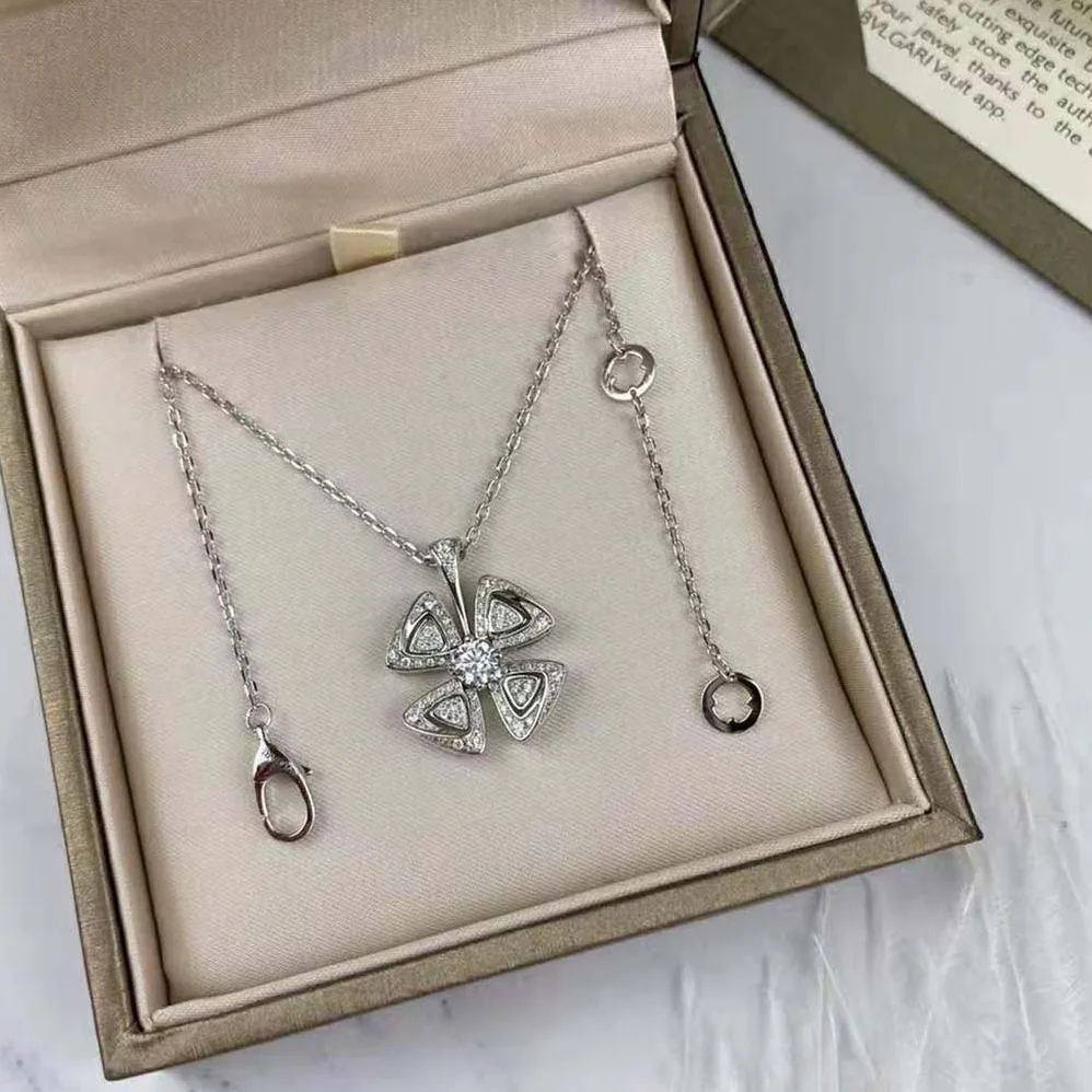 Bvlgari Fiorever 18 KT White Gold Necklace for Women Bvlgari Fiorever 18 KT White Gold Necklace for Women