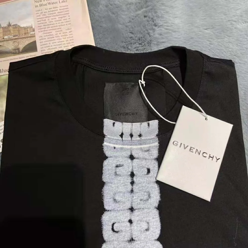 Givenchy T-shirt with Tag Effect 4G Webbing for Men in Black