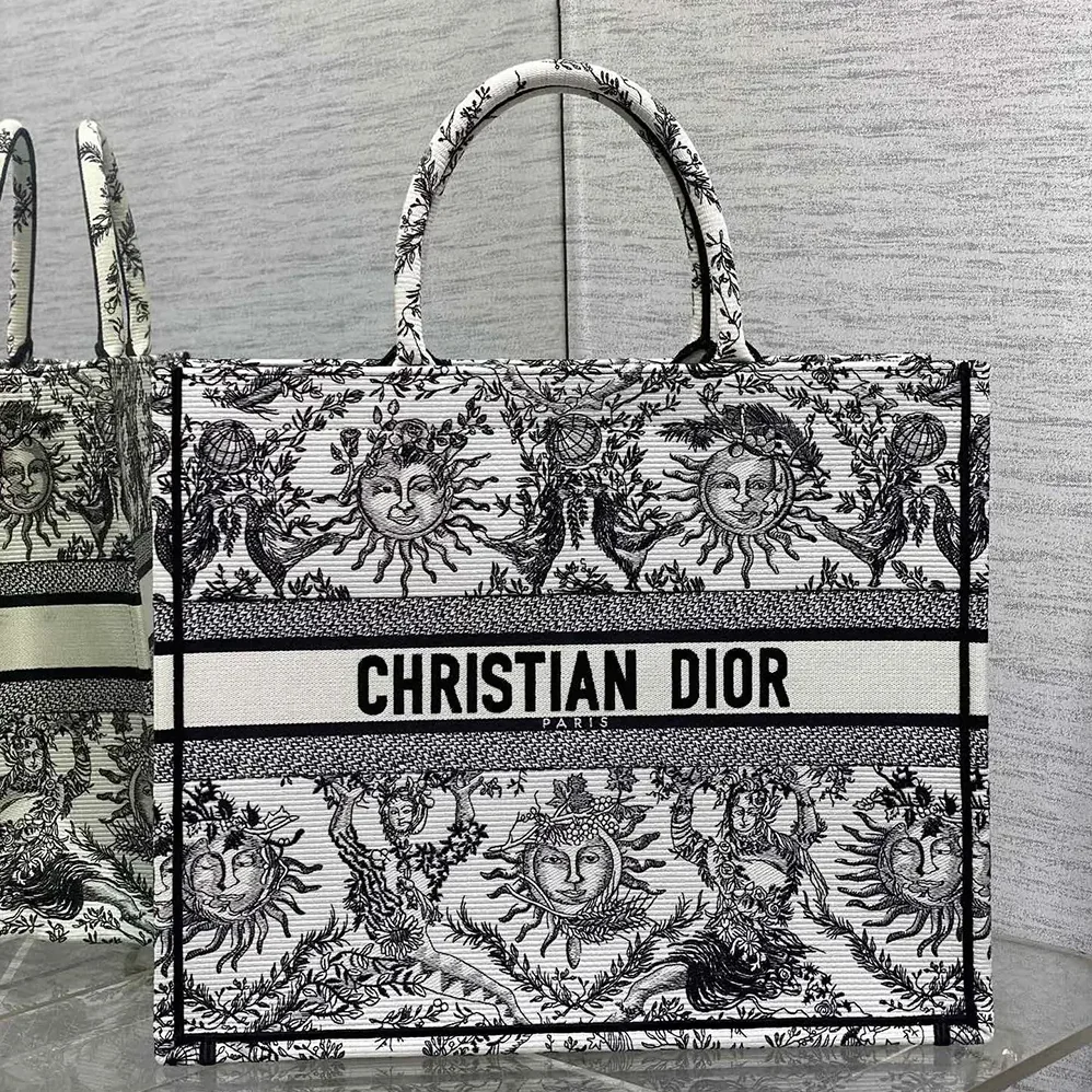 Dior Large Dior Book Tote White and Black Toile de Jouy Soleil Embroidery for Women Dior Large Dior Book Tote White and Black Toile de Jouy Soleil Embroidery for Women