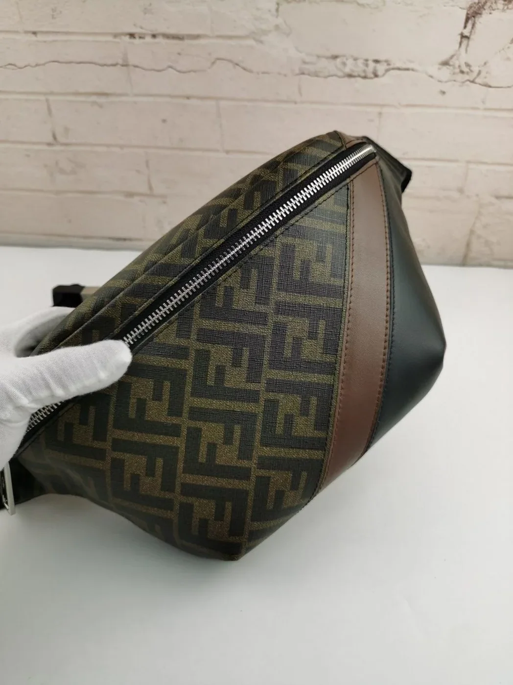 Fendi Belt Bag Khaki in Brown Fendi Belt Bag Khaki in Brown