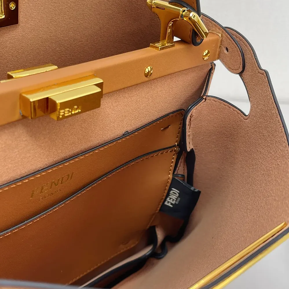 Fendi Peekaboo Soft Medium Cappuccino for Women in colored Leather Bag Fendi Peekaboo Soft Medium Cappuccino for Women in colored Leather Bag