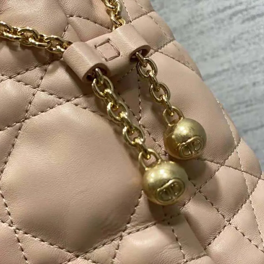 Dior Medium Dior Ammi Bag Sand Pink Supple Macrocannage Lambskin for Women Dior Medium Dior Ammi Bag Sand Pink Supple Macrocannage Lambskin for Women