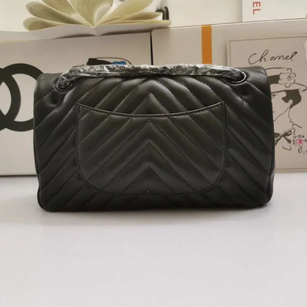 Chanel Chevron Classic Handbag Black Hardware Black Chanel Chevron Classic Handbag Black Hardware Black